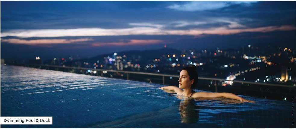 Swimming Pool & Deck